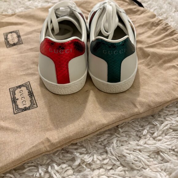 Gucci Ace Sneaker with Bee - Picture 3 of 7